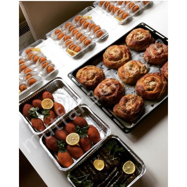 Içli köfte,el açması börek,sarma,mercimek köftesi