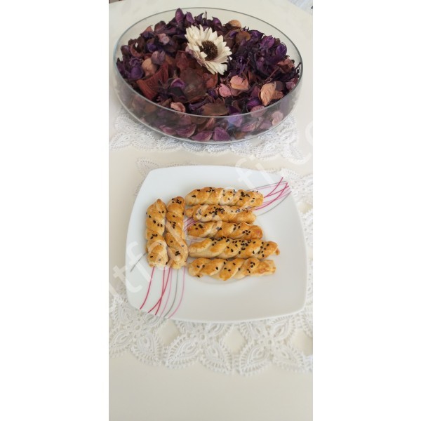 Pastane tadında tuzlu kurupasta